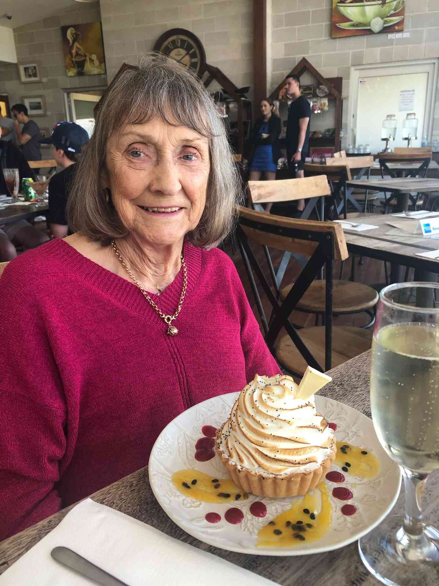 Funeral Services for Helen Mcdonald in Maitland